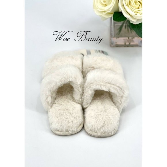 Lemon Women’s Two-Strap Faux-Fur Slide Slippers Sea Salt Size S/M 5/6 NEW! - Picture 2 of 6